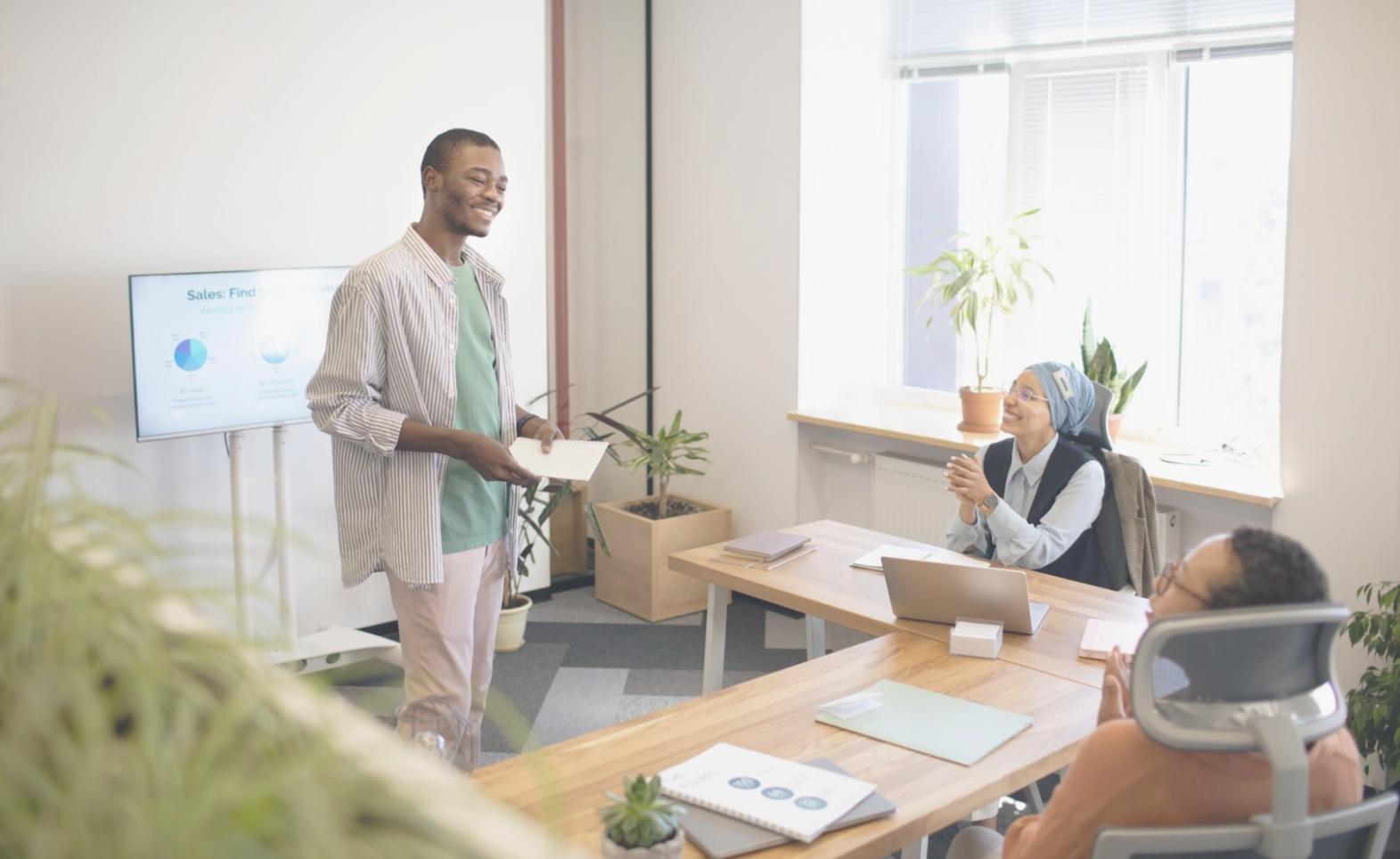 Mobile SEO Analyse Dashboard mit verschiedenen Metriken und Diagrammen